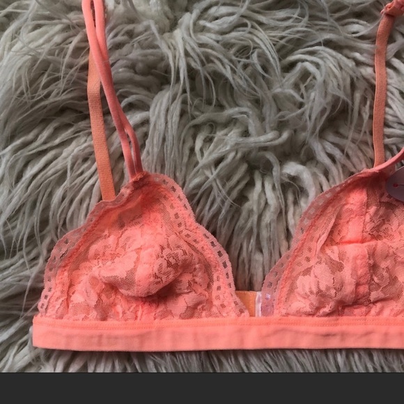 Wild Neon Light Peach Lace Triangle Bralette M/L - Picture 3 of 3